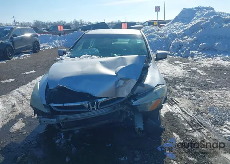 2007 Honda Accord 2.4 Se z USA, uszkodzony, nr VIN 1HGCM56387A155272